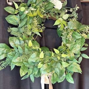 Threshold Green and White Spring Wreath 26 inches NWT